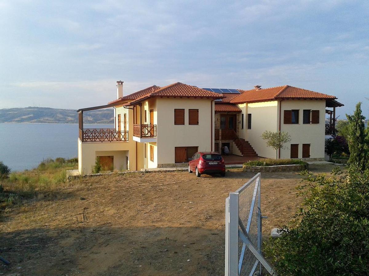 Marvelous Sea View Eco Studio อาโมเลียนี ภายนอก รูปภาพ